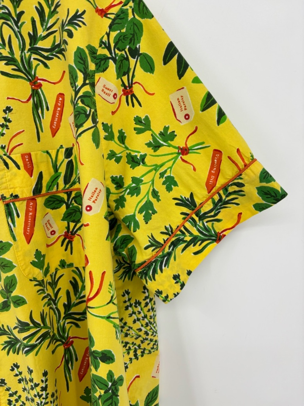 Print Fresh Short Pajama Set in Citrine Herb Garden - Picture 3 of 14